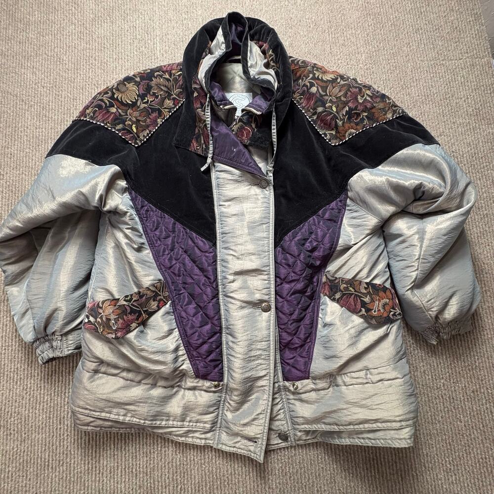 Vintage 90’s Current Seen Patchwork Floral Corduroy Puffer Jacket size medium